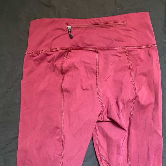 Lululemon Crop Leggings - Picture 4 of 6